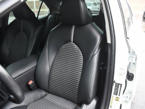 Certified 2023 Toyota Camry SE image 17