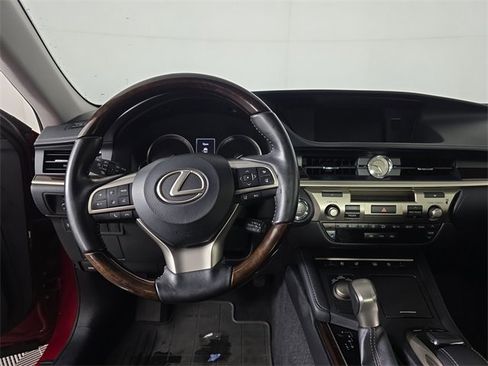 Used 2016 Lexus ES 350 image 9