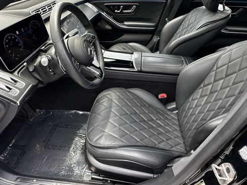 Certified 2025 Mercedes-Benz S 580 4MATIC Sedan image 10