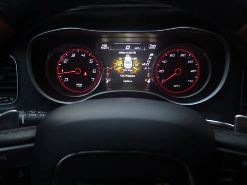 Used 2016 Dodge Charger SXT w/ AWD Plus Group image 8