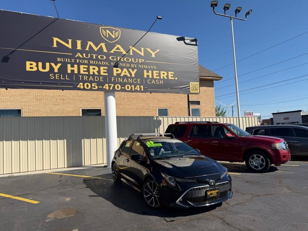 Used 2019 Toyota Corolla XSE FWD image 1