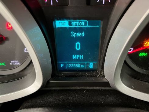 Used 2014 Chevrolet Equinox LT AWD/4WD image 13
