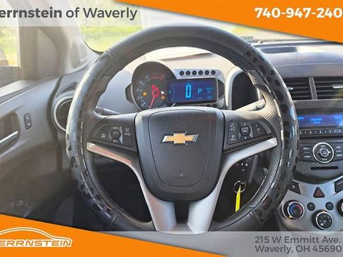 Used 2015 Chevrolet Sonic LT FWD image 7