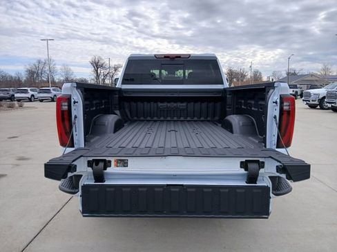 New 2026 GMC Sierra 2500 Denali Ultimate image 19