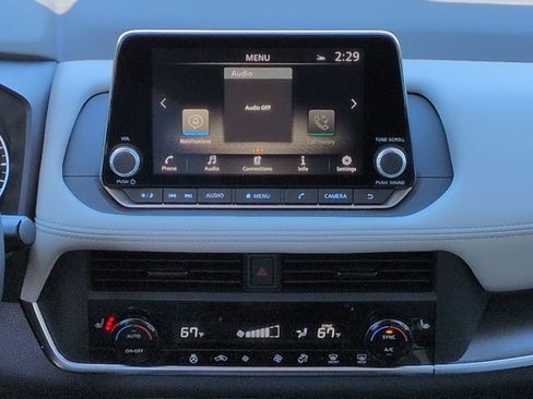 Used 2026 Nissan Rogue SV image 18