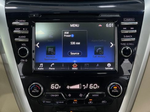 Used 2017 Nissan Murano Platinum w/ Platinum Technology Package FWD image 23