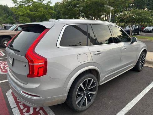 Used 2023 Volvo XC90 B6 Plus w/ Protection Package Premier AWD/4WD image 4