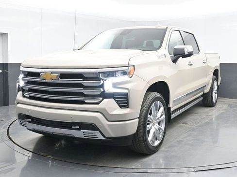 New 2026 Chevrolet Silverado 1500 High Country AWD/4WD image 10