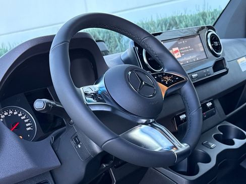 New 2026 Mercedes-Benz Sprinter 2500 image 13