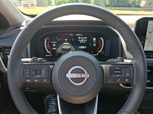 Used 2023 Nissan Rogue Platinum w/ Platinum Premium Package AWD/4WD image 20