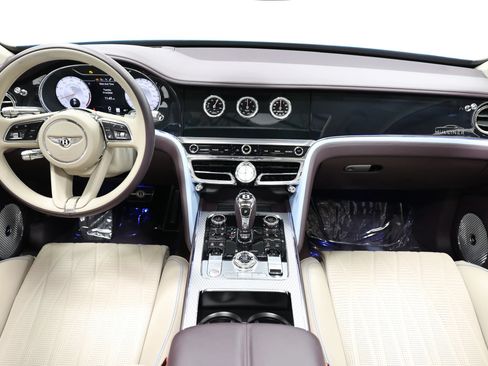 Used 2022 Bentley Flying Spur V8 AWD/4WD image 65