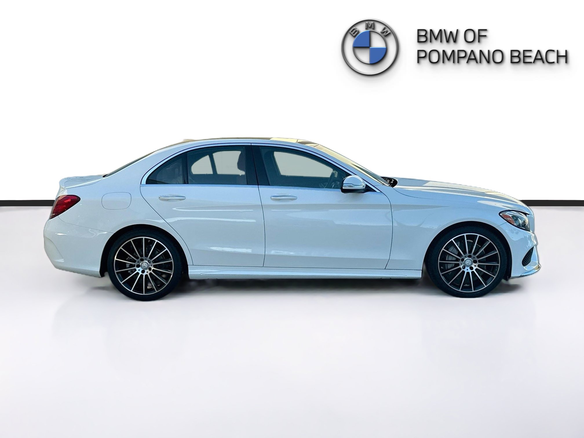 Used 2015 Mercedes-Benz C 300 Sedan image 8