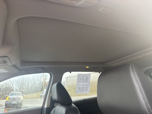 Used 2023 Nissan Rogue Platinum w/ Platinum Premium Package image 6