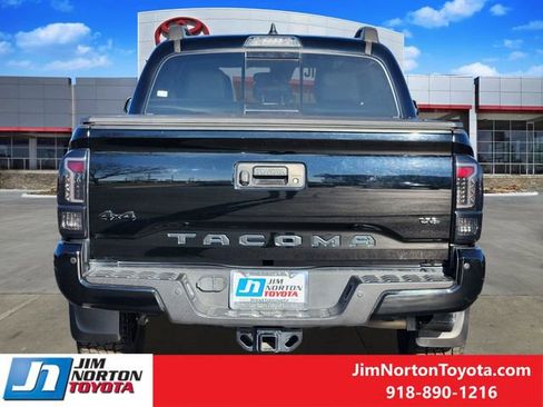 Used 2022 Toyota Tacoma Limited w/ Nightshade Package image 7