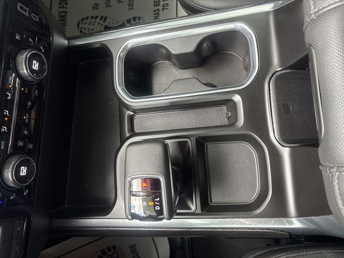 Used 2026 Chevrolet Silverado 1500 LTZ AWD/4WD image 24