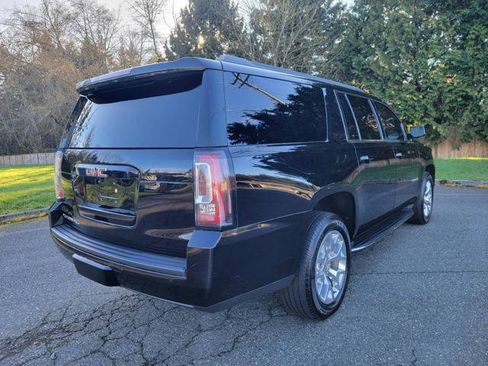 Used 2018 GMC Yukon XL SLE image 5