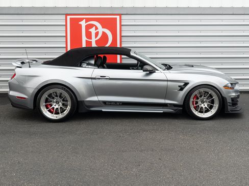 Used 2021 Ford Mustang GT Premium w/ Equipment Group 401A RWD image 46