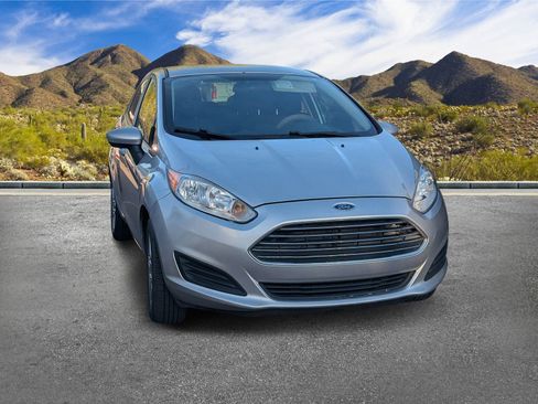 Used 2019 Ford Fiesta SE image 3