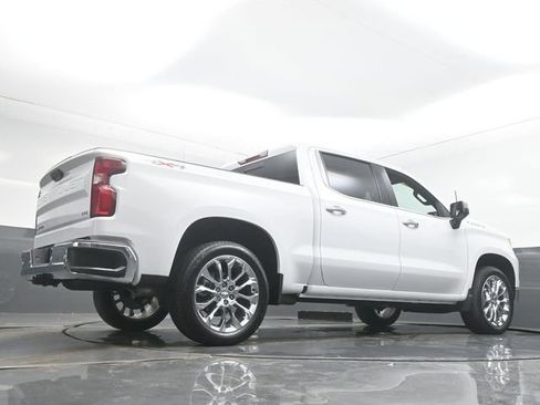 Used 2023 Chevrolet Silverado 1500 LTZ w/ LTZ Convenience Package II image 32