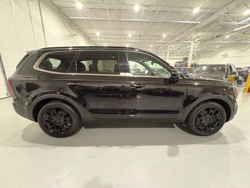Used 2021 Kia Telluride SX w/ SX Prestige Package AWD/4WD image 8
