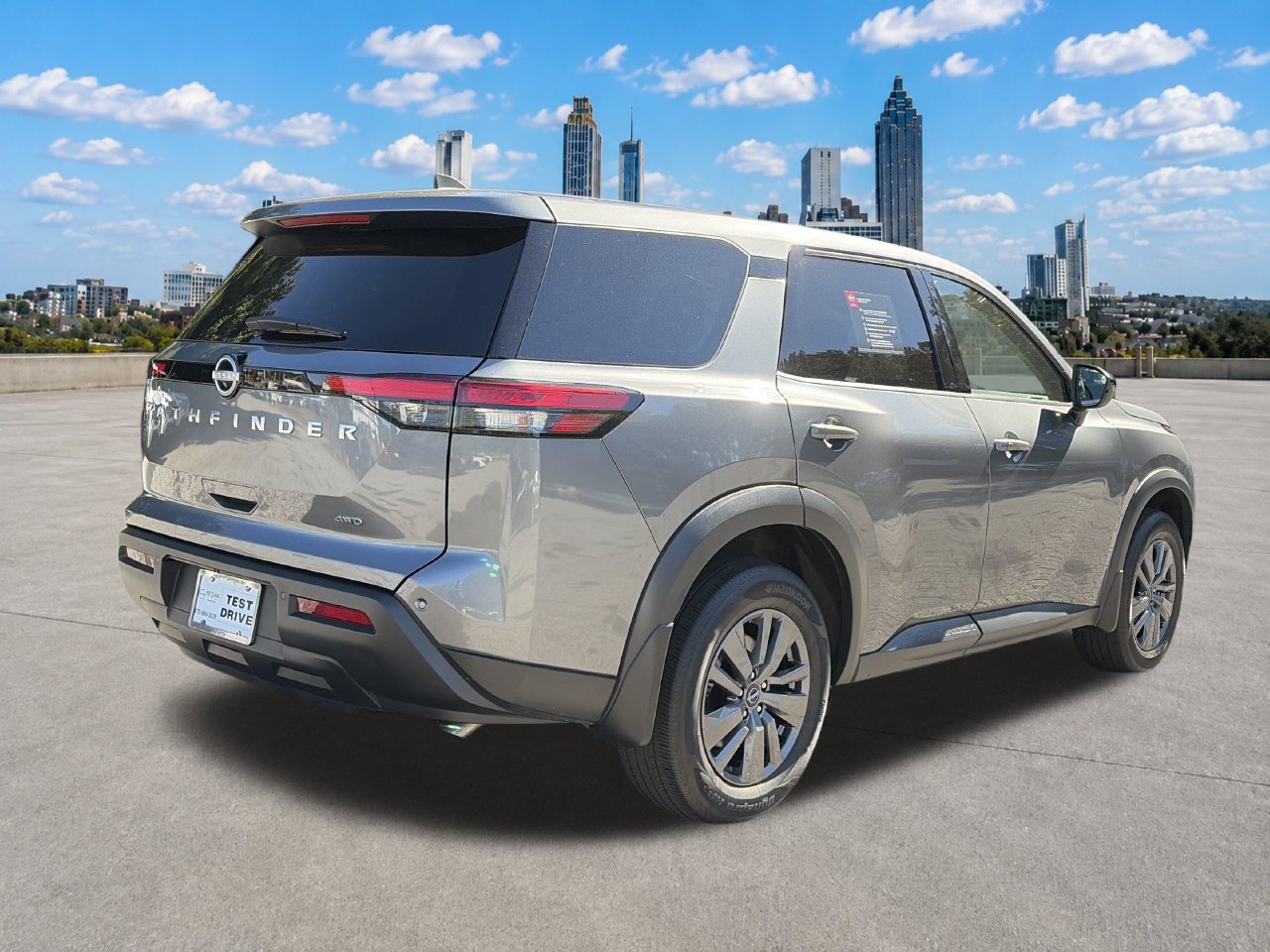 Certified 2025 Nissan Pathfinder S AWD/4WD image 5