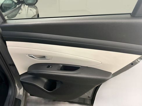 Used 2025 Hyundai Tucson SEL AWD/4WD image 31