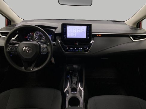 Used 2022 Toyota Corolla LE FWD image 19