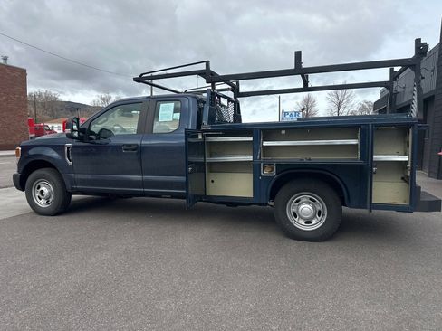 Used 2020 Ford F250 XL w/ Power Equipment Group image 7