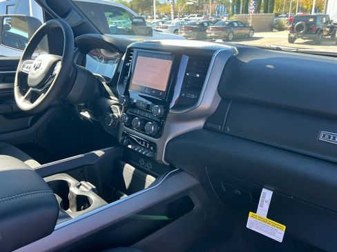 New 2026 RAM 1500 Big Horn image 12