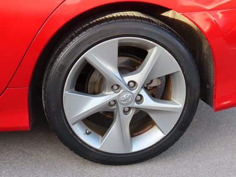 Used 2012 Toyota Camry SE image 38