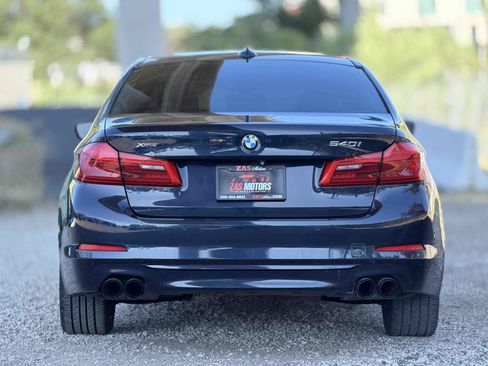 Used 2017 BMW 540i xDrive image 6