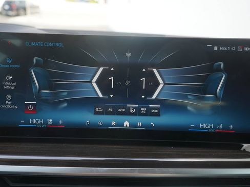 Used 2025 BMW X5 M60i image 17