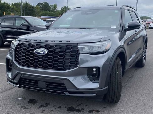New 2026 Ford Explorer ST-Line RWD image 22