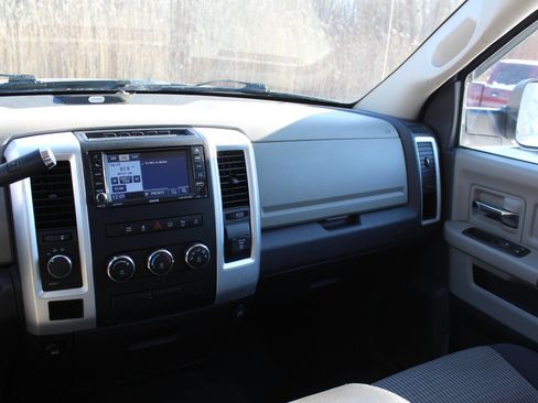 Used 2012 RAM 2500 Big Horn image 18