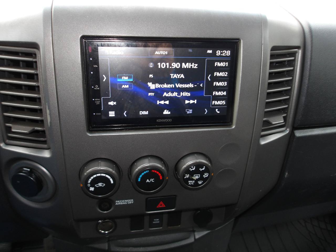 Used 2008 Nissan Titan XE RWD image 17