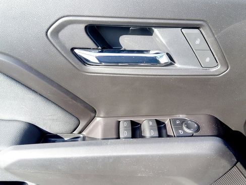 New 2025 GMC Canyon Elevation w/ Convenience Package image 12