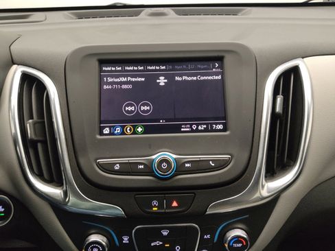 Used 2024 Chevrolet Equinox LS AWD/4WD image 25