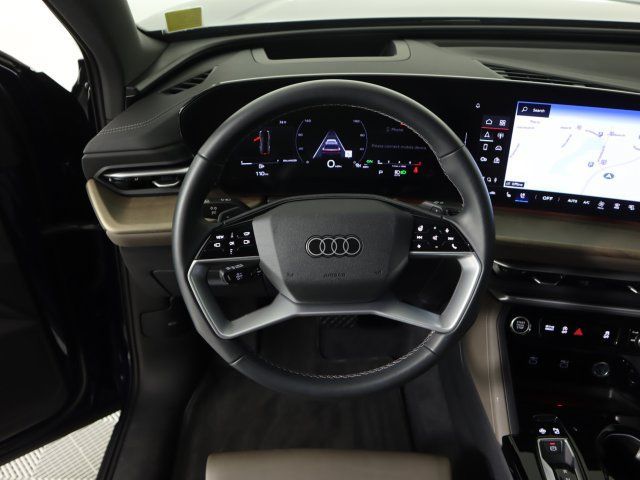 Certified 2025 Audi Q5 Premium Plus w/ Premium Plus AWD/4WD image 22