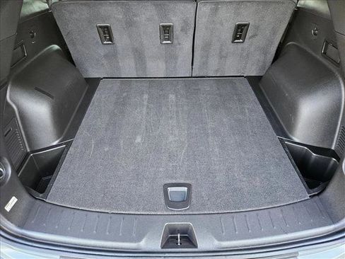 Used 2025 Chevrolet Blazer LT image 6