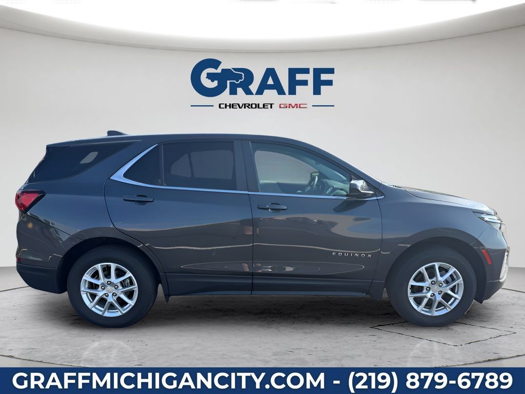 Used 2023 Chevrolet Equinox LT w/ Driver Convenience Package AWD/4WD image 6