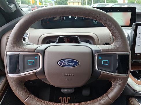 Certified 2026 Ford Expedition King Ranch AWD/4WD image 25