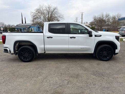 Used 2025 GMC Sierra 1500 Pro w/ Graphite Edition image 6