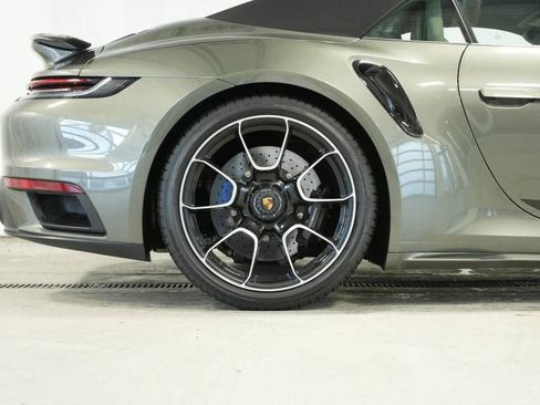 Certified 2021 Porsche 911 Turbo S image 40