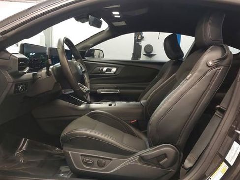 Used 2024 Ford Mustang Coupe RWD image 26