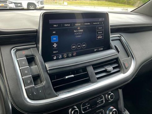 Used 2021 GMC Yukon SLT w/ SLT Premium Package image 24