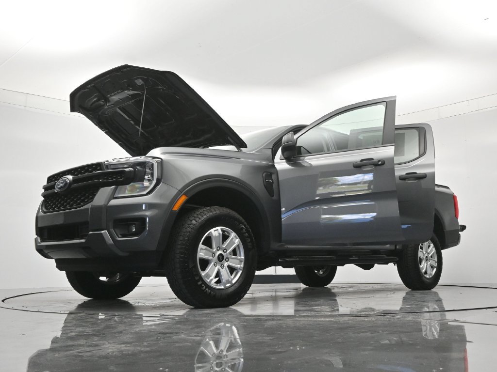 Used 2025 Ford Ranger XL RWD image 47
