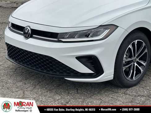Used 2026 Volkswagen Jetta Sport FWD image 6