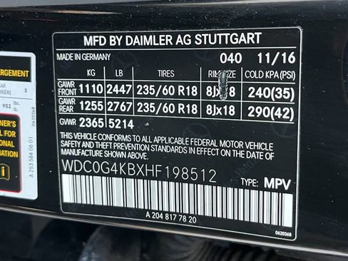 Used 2017 Mercedes-Benz GLC 300 4MATIC w/ Premium 1 Package image 23