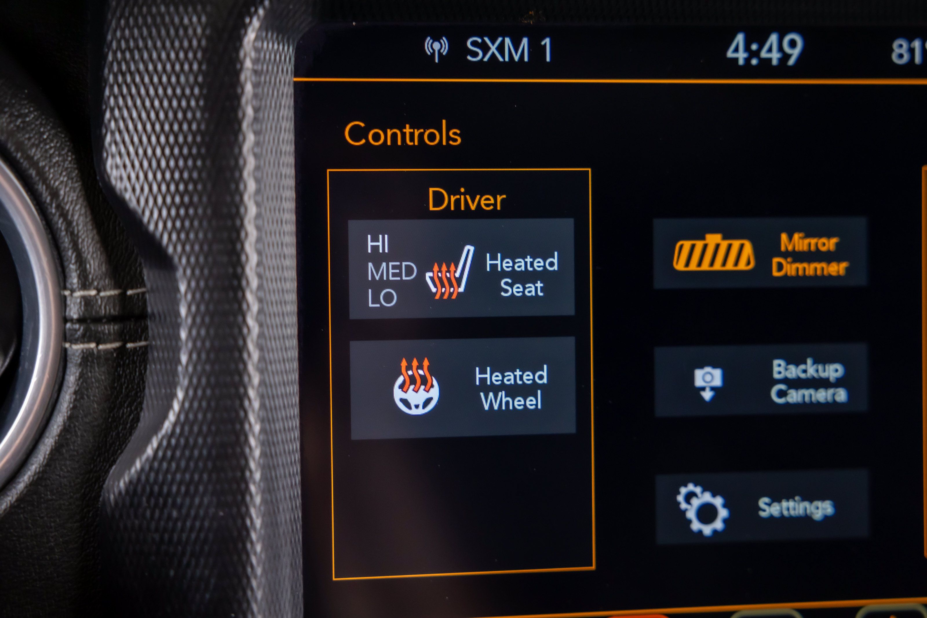 Used 2018 Jeep Wrangler Unlimited Sahara AWD/4WD image 16