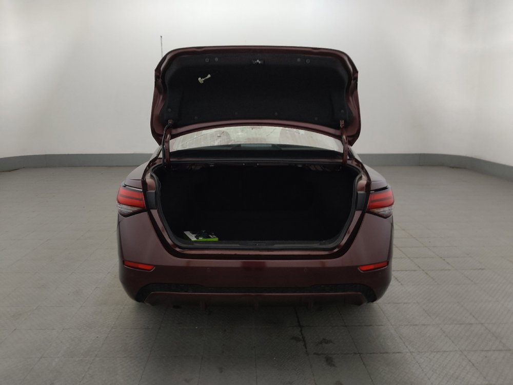 Used 2025 Nissan Sentra SV FWD image 29